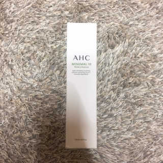 AHC 에이 에이치 씨 미니멀 10 워터리 에센스 — 4점을 준 리뷰어가 2018년 12월 올린 사용 사진