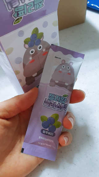 얼리버드 젤리팜 젤리스틱 — 4점을 준 리뷰어가 2019년 6월 올린 사용 사진
