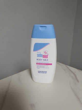 세바메드 베이비 바디밀크 200ml — 5점을 준 리뷰어가 2019년 12월 올린 사용 사진