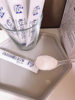 베스처 더블바이오틱스 100포 x 1박스 — 5점을 준 리뷰어가 2019년 7월 올린 사용 사진
