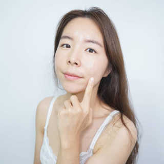 2018 아이소이 잡티세럼 리미티드 컬렉션 — 5점을 준 리뷰어가 2018년 10월 올린 사용 사진