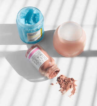 DIY Detox Mask - 코코넛 로즈 — 5점을 준 리뷰어가 2018년 8월 올린 사용 사진