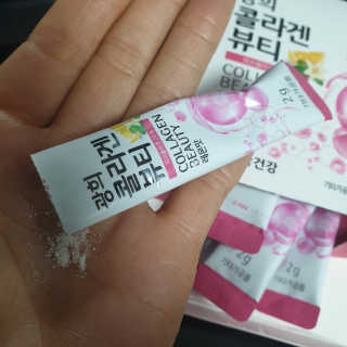 광희생활건강 광희 콜라겐뷰티 — 3.5점을 준 리뷰어가 2020년 1월 올린 사용 사진