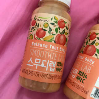 풀무원 스무디랩 피치&비타 — 4.33점을 준 리뷰어가 2017년 11월 올린 사용 사진