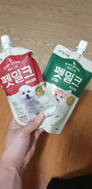 [빙그레] 에버그로 생유산균 1봉（10포입）+펫밀크2팩 — 4.5점을 준 리뷰어가 2019년 6월 올린 사용 사진