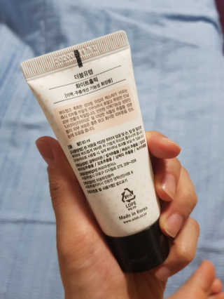 더블유랩 화이트홀릭 50ml — 3.83점을 준 리뷰어가 2018년 7월 올린 사용 사진