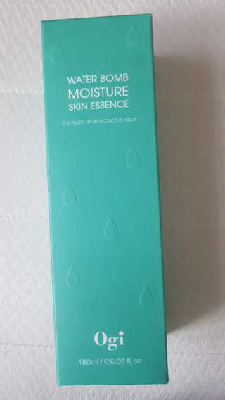 오지아이 워터 밤 모이스처 스킨 에센스 180ml — 5점을 준 리뷰어가 2019년 12월 올린 사용 사진