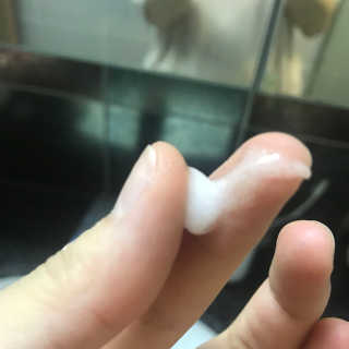보타미안  엔젤모링가 아쿠아베리어 팩 — 4.17점을 준 리뷰어가 2018년 2월 올린 사용 사진