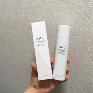 AHC 에이 에이치 씨 미니멀 10 워터리 에센스 — 5점을 준 리뷰어가 2018년 12월 올린 사용 사진