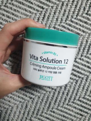 지고트 비타솔루션12 카밍 앰플 크림 100ml — 4.5점을 준 리뷰어가 2019년 6월 올린 사용 사진