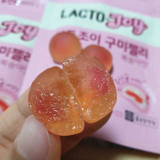 락토조이 구미젤리 복숭아맛 — 5점을 준 리뷰어가 2019년 6월 올린 사용 사진