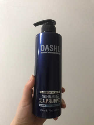 다슈코리아 다슈 데일리 단백질 한방 두피 골드 샴푸 500ml — 5점을 준 리뷰어가 2020년 3월 올린 사용 사진