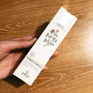 Dr.메디션 본래의 피부로 되돌려주는 리턴미백에센스 — 3.83점을 준 리뷰어가 2018년 9월 올린 사용 사진