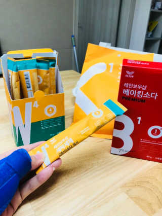 레인보우샵 올인원세탁세제,베이킹소다 스틱포6개입+세탁조클리너 — 4.83점을 준 리뷰어가 2018년 4월 올린 사용 사진