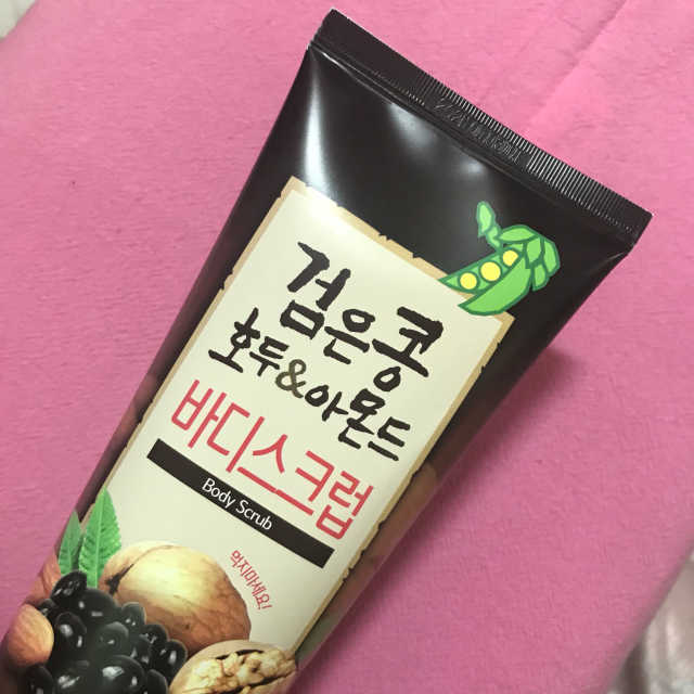 검은콩 호두 아몬드 바디스크럽 리뷰 사진