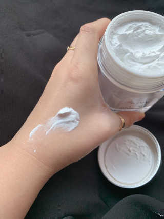파시스 올인원 진주 화이트닝 크림 100ml — 3.5점을 준 리뷰어가 2019년 5월 올린 사용 사진