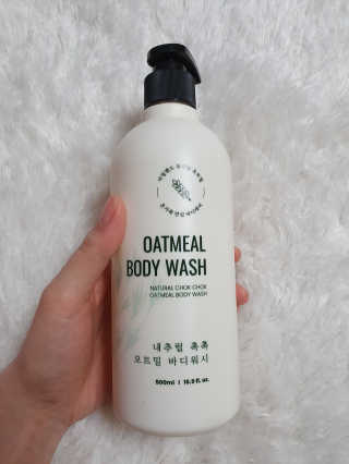 (주)에네스티 내추럴 촉촉  오트밀 바디워시 500ml — 5점을 준 리뷰어가 2020년 3월 올린 사용 사진
