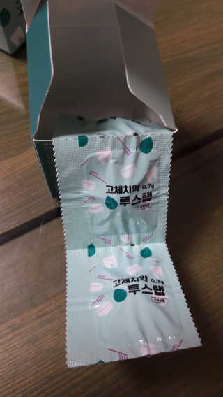 솔테라피 씹는 고체치약 투스탭 스파클레몬 6정 x 5박스 — 5점을 준 리뷰어가 2019년 6월 올린 사용 사진