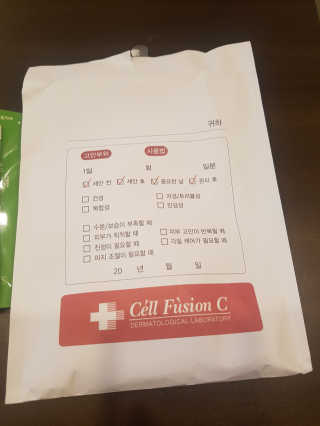 셀퓨전씨 트리악 포어 딜리트 버블 팩 — 5점을 준 리뷰어가 2018년 4월 올린 사용 사진