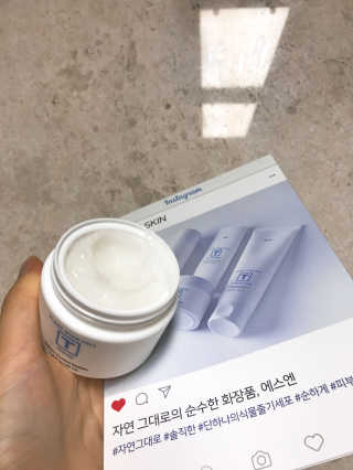 SN 에스엔 티크림 — 4.33점을 준 리뷰어가 2017년 12월 올린 사용 사진