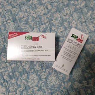 세바메드 클래식 클렌징 바[비누] + 바디로션 15ml — 5점을 준 리뷰어가 2019년 9월 올린 사용 사진
