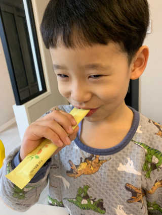 광희생활건강 귤림풍악 제주감귤 비타젤리 — 3.5점을 준 리뷰어가 2019년 12월 올린 사용 사진