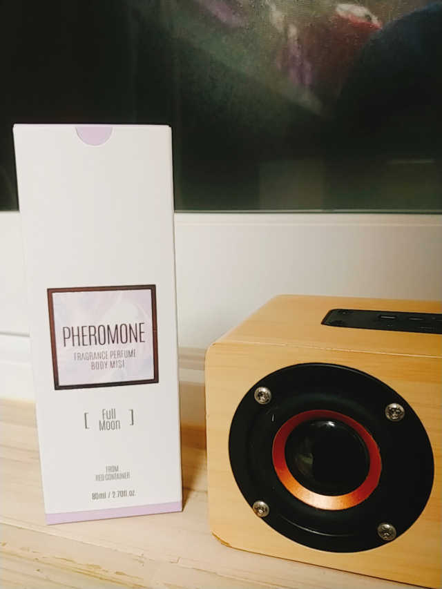 레드컨테이너 페로몬향 퍼퓸 바디미스트 80ml 리뷰 사진