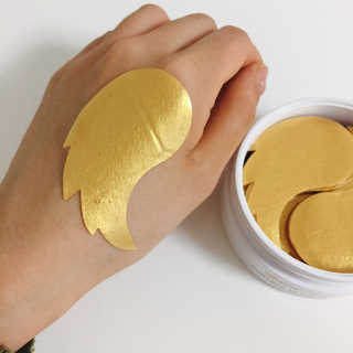 푸츄푸츄 Real repair skin cell premium patch — 4점을 준 리뷰어가 2018년 10월 올린 사용 사진