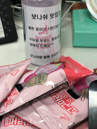 보나쉬슬림 고구마라떼 6pc+보틀 — 4점을 준 리뷰어가 2019년 6월 올린 사용 사진