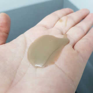 다슈코리아 다슈 데일리 단백질 한방 두피 골드 샴푸 500ml — 5점을 준 리뷰어가 2020년 3월 올린 사용 사진