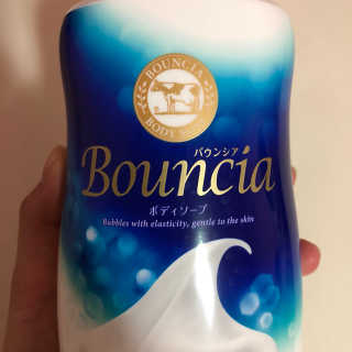 바운시아 바디소프 550ml — 4.17점을 준 리뷰어가 2017년 12월 올린 사용 사진
