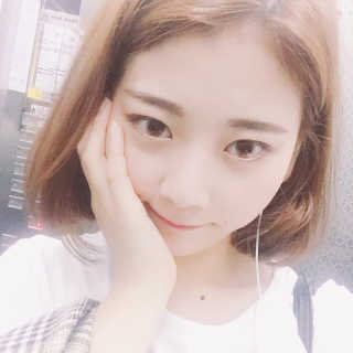 다슈코리아 다슈 데일리 헤어라인 커버 쿠션 — 5점을 준 리뷰어가 2017년 5월 올린 사용 사진