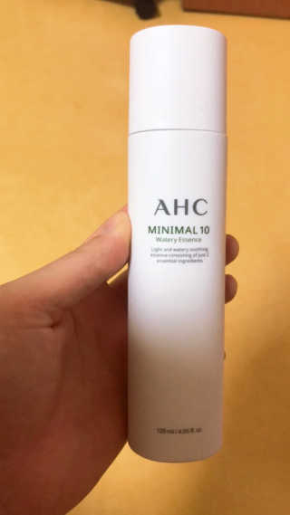 AHC 에이 에이치 씨 미니멀 10 워터리 에센스 — 5점을 준 리뷰어가 2018년 12월 올린 사용 사진
