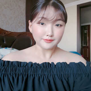 자빈드서울 윙크 파운데이션 팩트 — 4.5점을 준 리뷰어가 2019년 6월 올린 사용 사진
