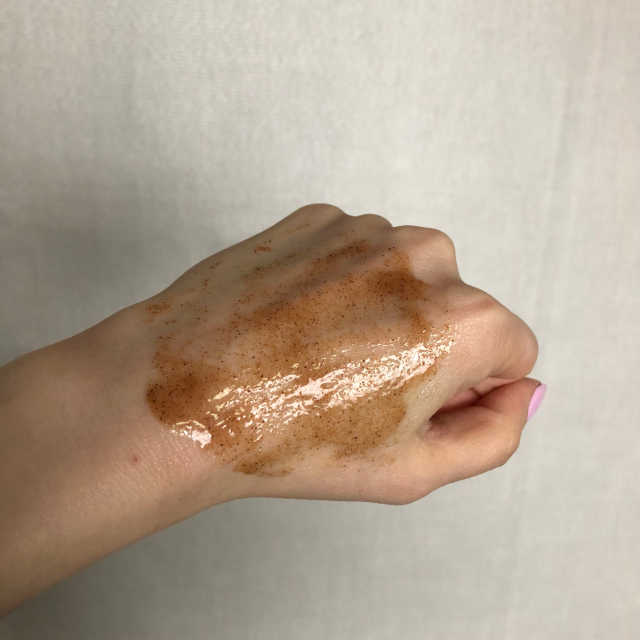 검은콩 호두 아몬드 바디스크럽 리뷰 사진