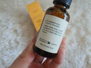 [스킨큐어] 산다화 비타민C 화이트닝 에센스 30ml — 3점을 준 리뷰어가 2020년 3월 올린 사용 사진