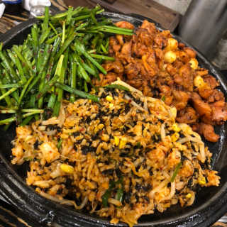 고향원조숯불닭갈비 [고향산천원조숯불닭갈비] 뼈없는 숯불닭갈비 2인세트 — 4.5점을 준 리뷰어가 2018년 10월 올린 사용 사진