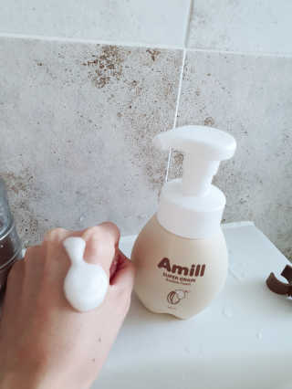 에이밀 슈퍼 그레인 버블 폼 200ml — 3.5점을 준 리뷰어가 2019년 12월 올린 사용 사진