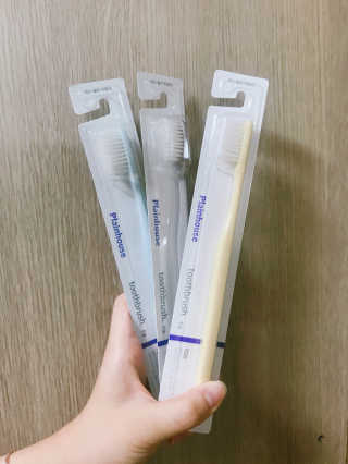 플레인하우스 토탈케어 치약 2개+쿼드클린 칫솔 4개 — 5점을 준 리뷰어가 2018년 7월 올린 사용 사진