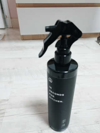 PEACE MOMENT 피스모먼트 인세컨즈포키친 320mL 천연살균소독제 — 4점을 준 리뷰어가 2019년 2월 올린 사용 사진