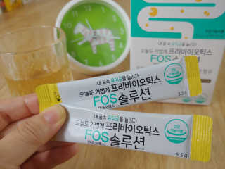 힐링팩토리 오늘도 가볍게 프리바이오틱스 FOS 솔루션 — 5점을 준 리뷰어가 2020년 2월 올린 사용 사진