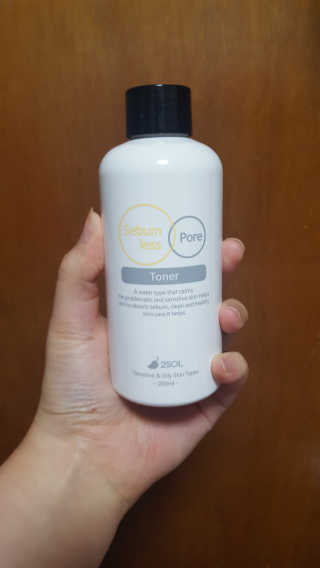 이솔화장품 이솔 세범 리스 포어 토너 200ml — 4점을 준 리뷰어가 2018년 8월 올린 사용 사진