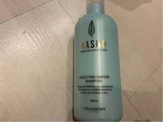 셀리본 하수오 내츄럴 프리벤션 탈모관리 샴푸 300ml — 4점을 준 리뷰어가 2019년 11월 올린 사용 사진