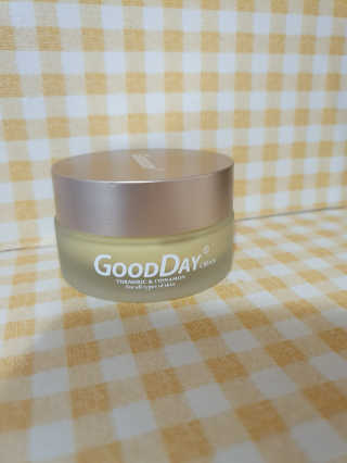 GoodDay Skincare GoodDay 강황 크림 — 5점을 준 리뷰어가 2019년 6월 올린 사용 사진
