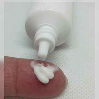 아토팜 모이스춰 라이징 스킨 리바이탈 라이징 콤플렉스 — 5점을 준 리뷰어가 2018년 11월 올린 사용 사진