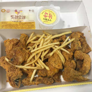 목우촌 또래오래 또래오래  콘듀치킨 — 5점을 준 리뷰어가 2019년 4월 올린 사용 사진