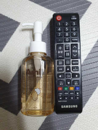 에이밀 슈퍼 그레인 클렌징 오일 125ml — 4점을 준 리뷰어가 2019년 10월 올린 사용 사진