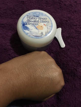 엘리자베카 밀키피기 화이트 크로우 글레이셜모어크림 — 5점을 준 리뷰어가 2019년 6월 올린 사용 사진
