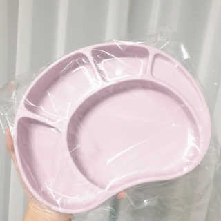 유비맘 캐릭터 실리콘 흡착 식판_색상 랜덤발송 — 5점을 준 리뷰어가 2020년 3월 올린 사용 사진