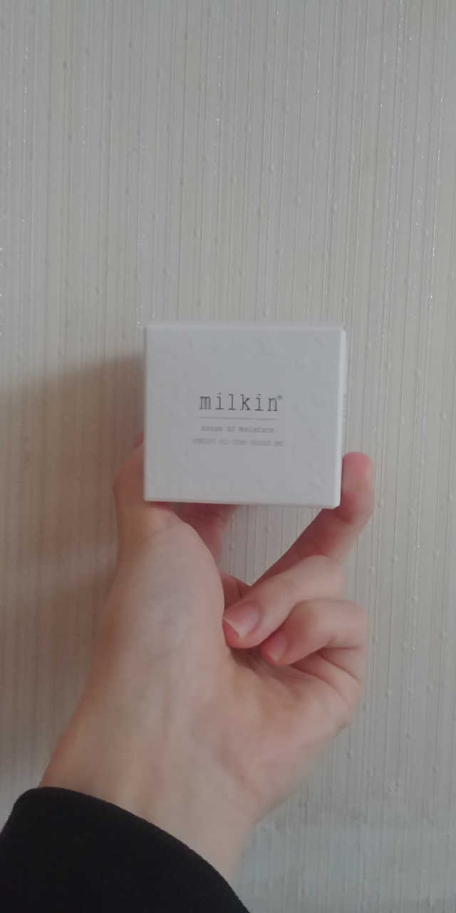 밀킨 C 컴포트 오일프리쉴드 겔 리뷰 사진